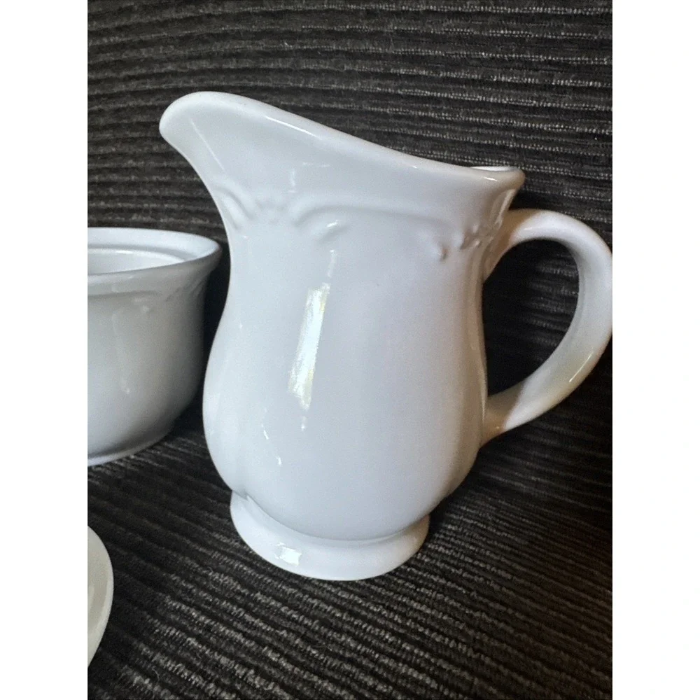 Vintage Pfaltzgraff Filigree White Creamer and Sugar Bowl Set W/ Lid Made in USA
